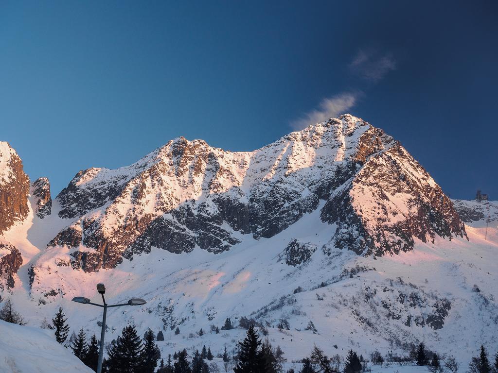 Hotel Piandineve Passo del Tonale Exterior foto