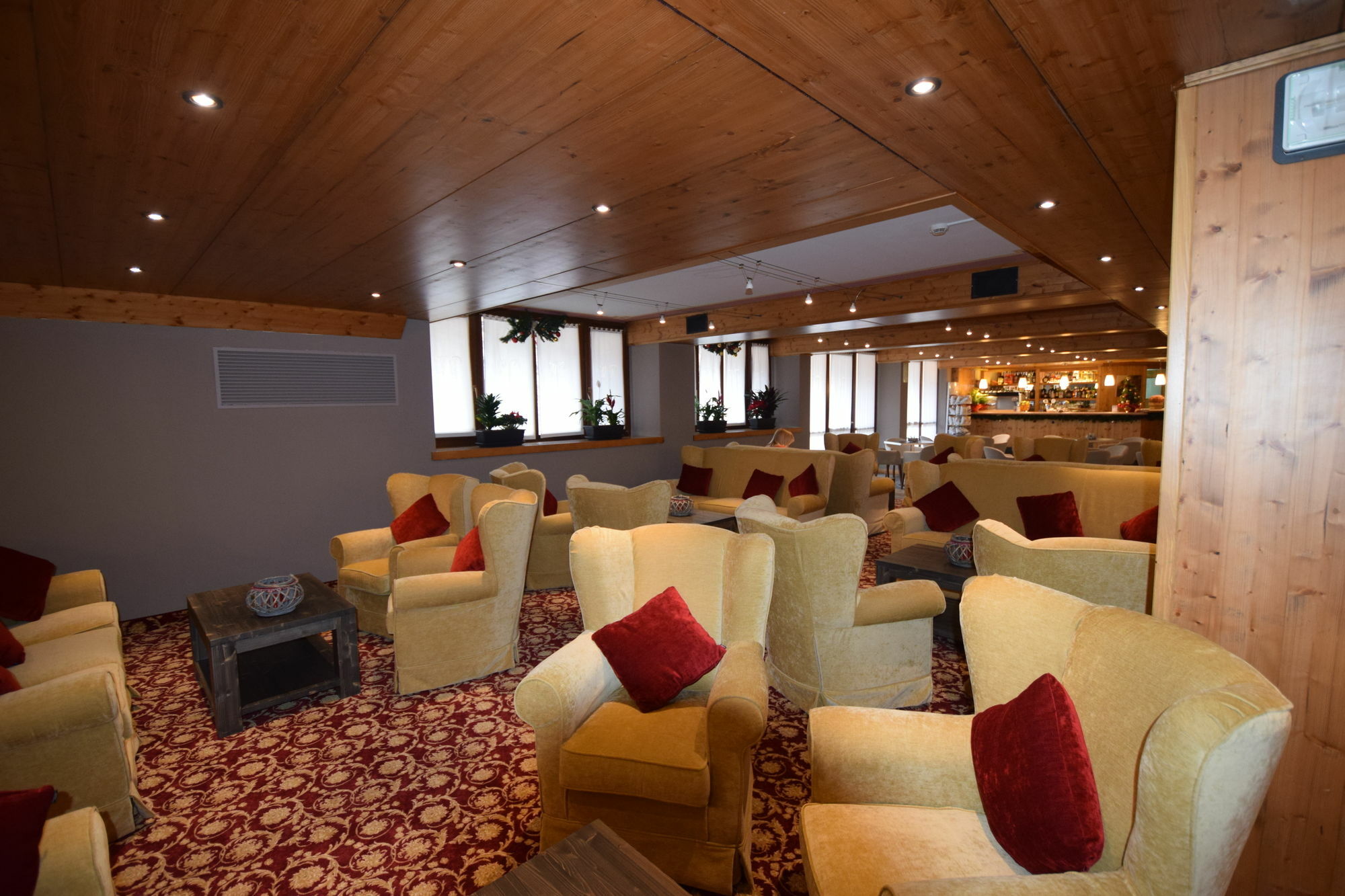 Hotel Piandineve Passo del Tonale Exterior foto