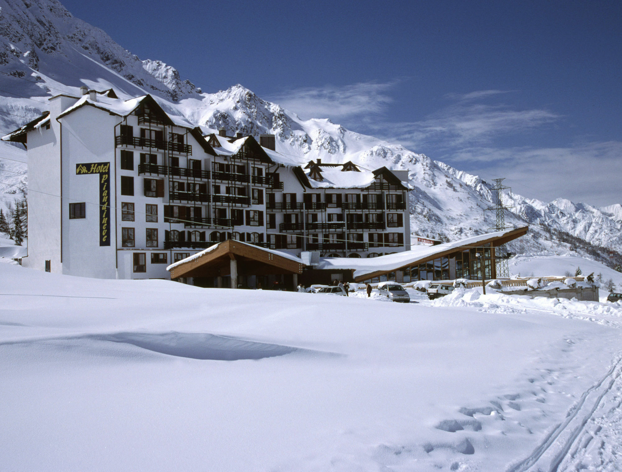 Hotel Piandineve Passo del Tonale Exterior foto